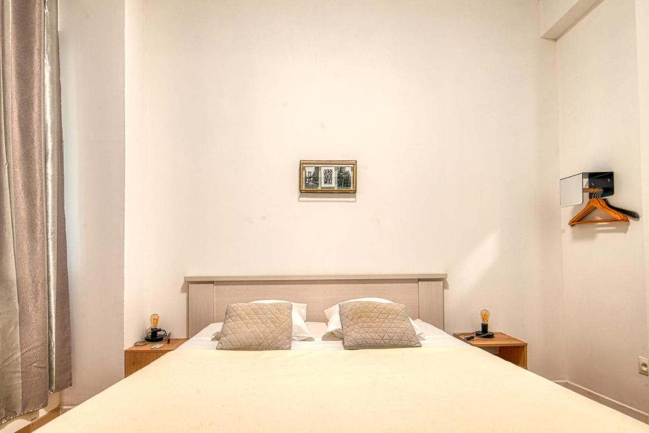 Suite Stalingrad Nice Eksteriør bilde